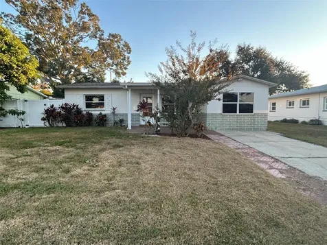 5276 101st Avenue N Pinellas Park FL 33782