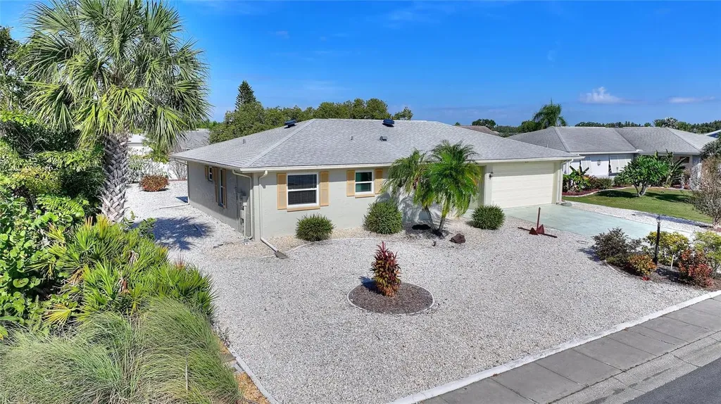679 Fort Duquesna Drive Sun City Center FL 33573