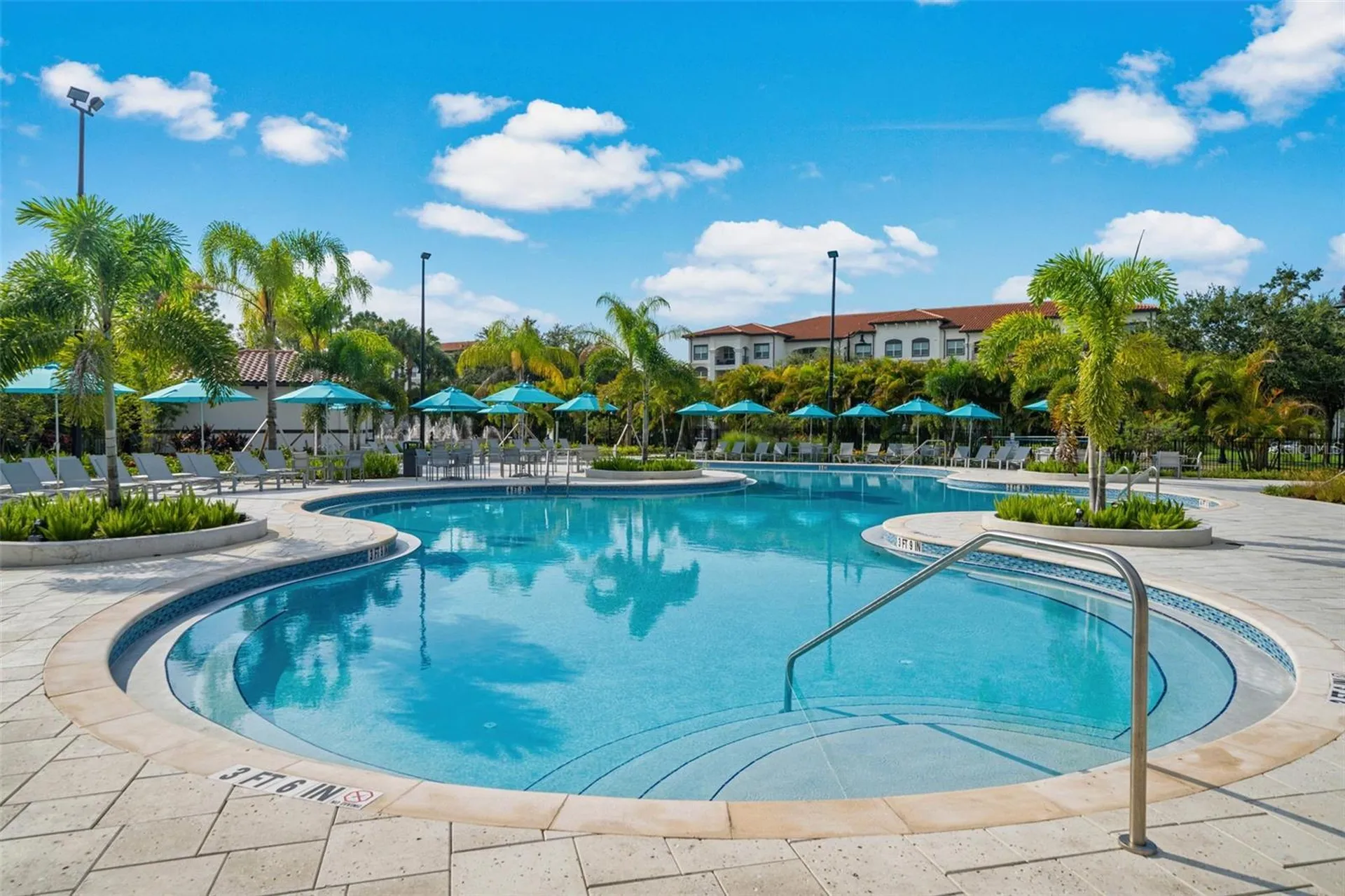 5012 Shoreway Loop Orlando FL 32819