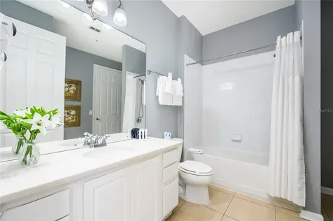 5012 Shoreway Loop Orlando FL 32819