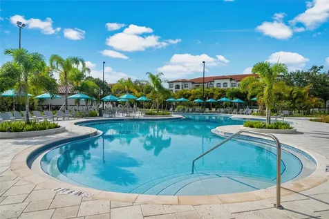 5012 Shoreway Loop Orlando FL 32819