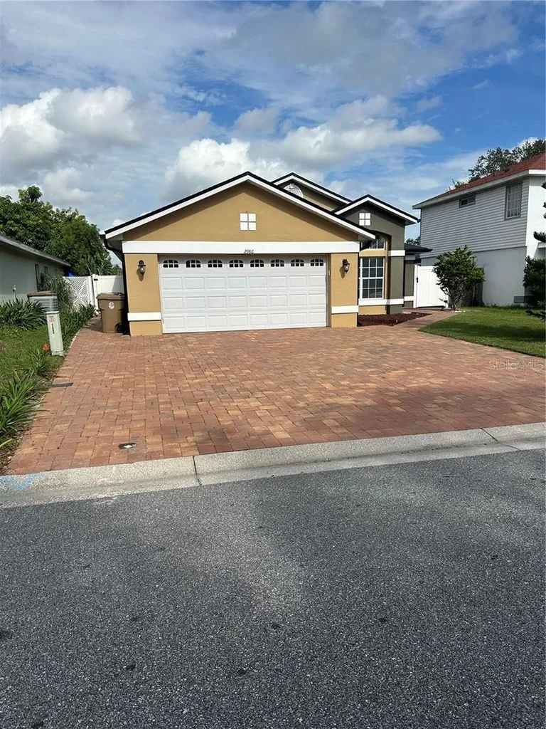 2986 Stillwater Drive Kissimmee FL 34743