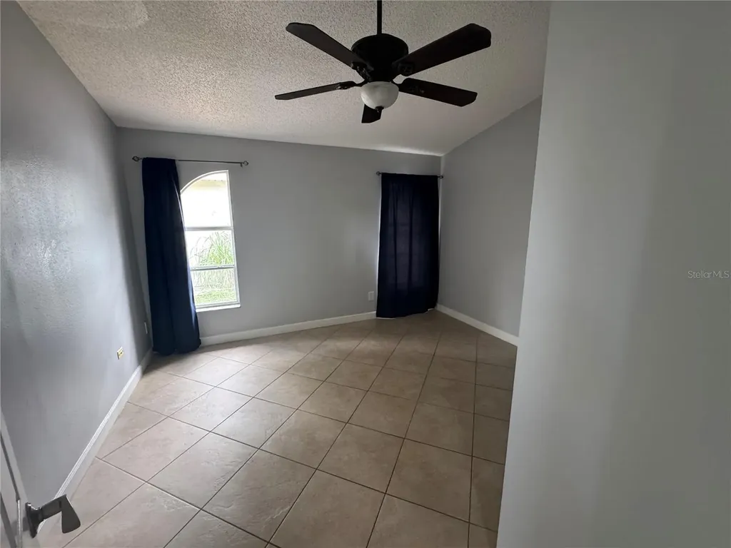 2986 Stillwater Drive Kissimmee FL 34743