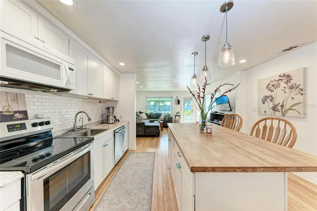2349 Hyde Park Street Sarasota FL 34239