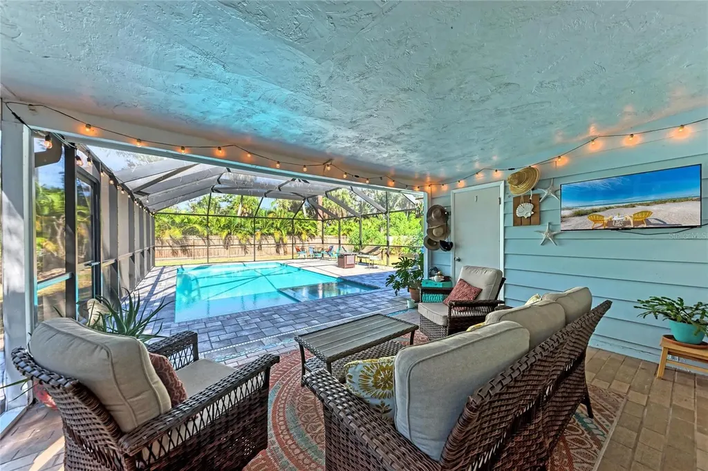 2349 Hyde Park Street Sarasota FL 34239