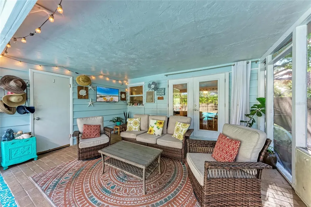 2349 Hyde Park Street Sarasota FL 34239