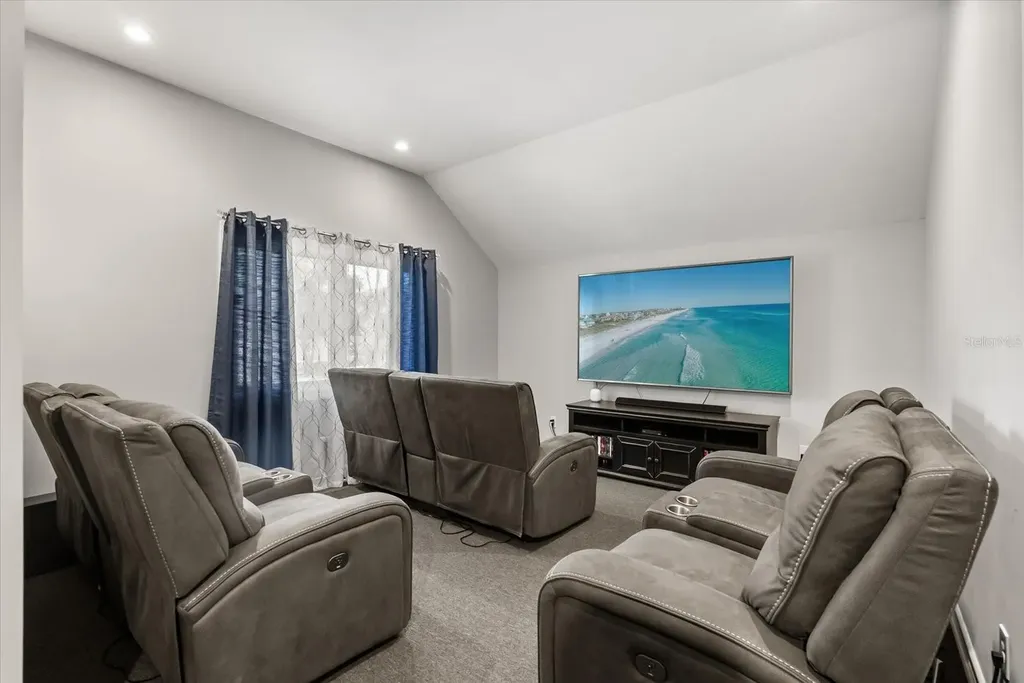 301 Magnolia Lake Longwood FL 32779