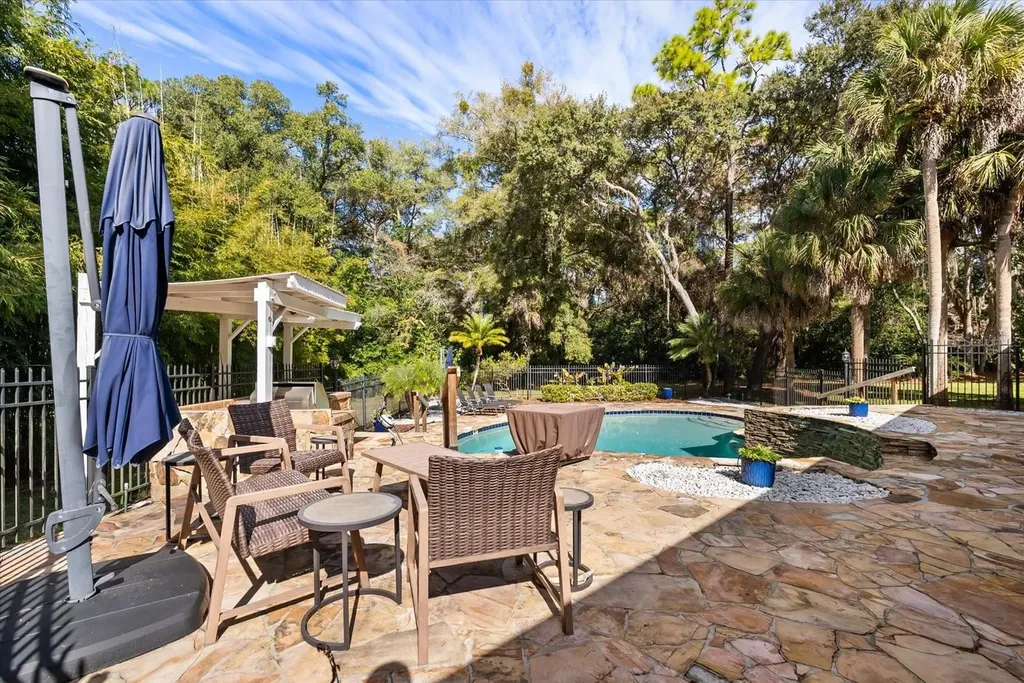301 Magnolia Lake Longwood FL 32779