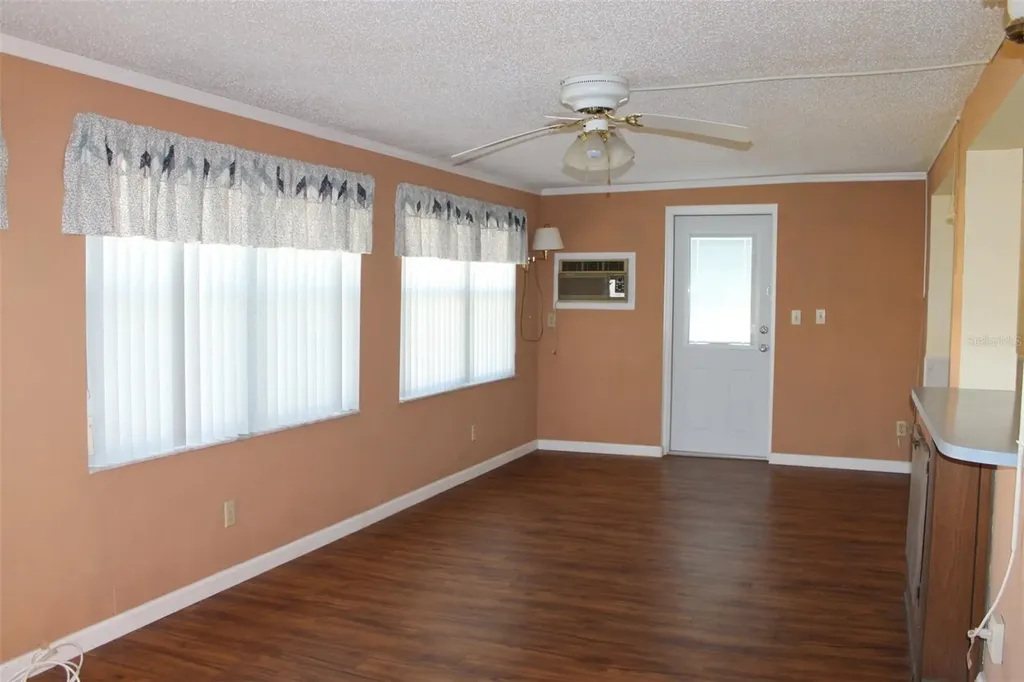 4251 100th Avenue N Pinellas Park FL 33782