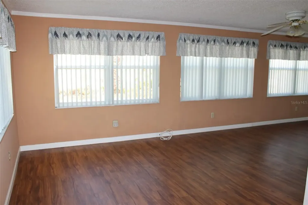 4251 100th Avenue N Pinellas Park FL 33782