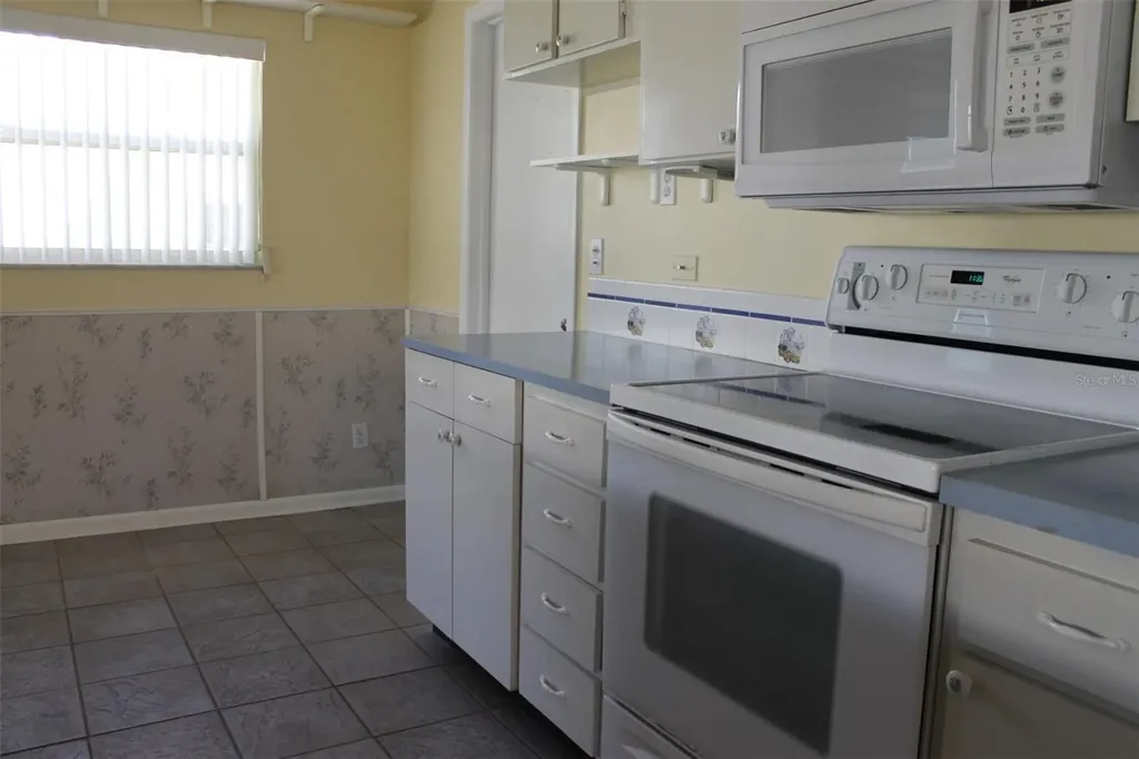 4251 100th Avenue N Pinellas Park FL 33782