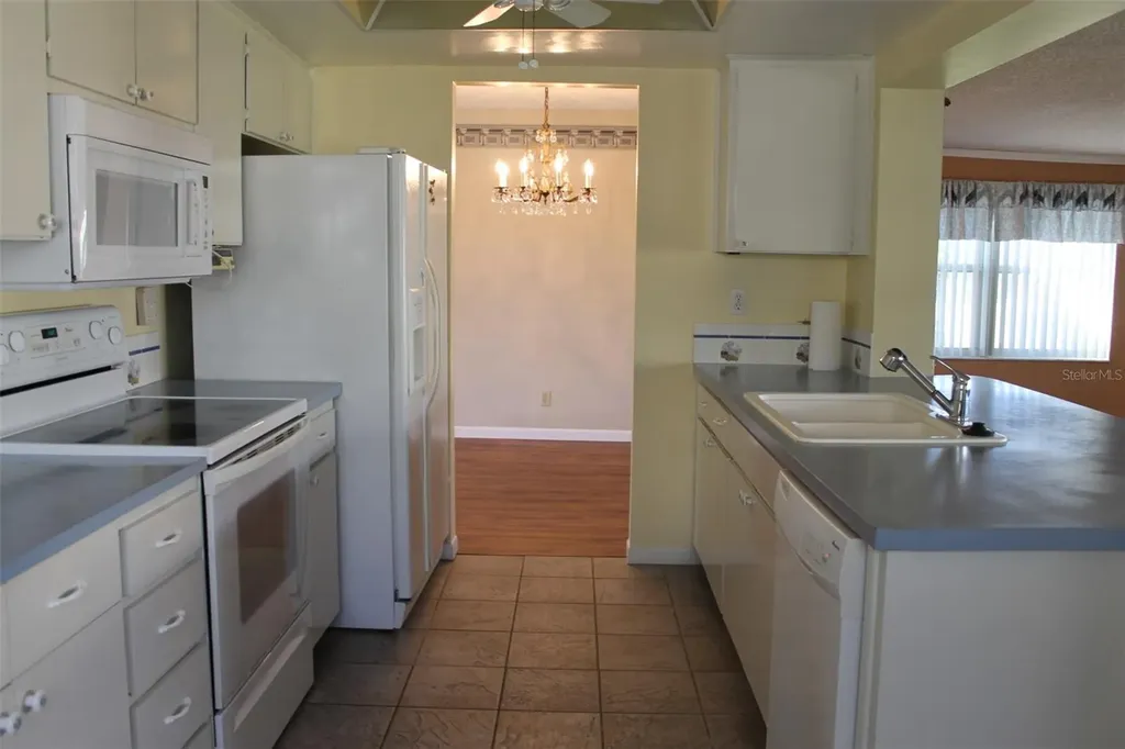4251 100th Avenue N Pinellas Park FL 33782