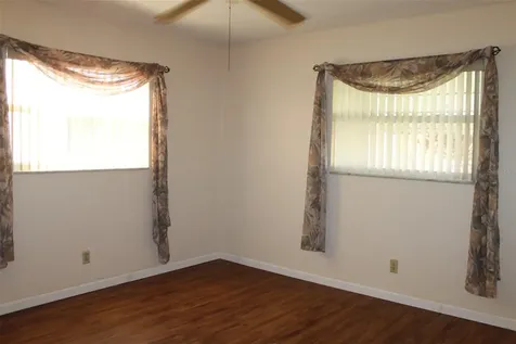 4251 100th Avenue N Pinellas Park FL 33782