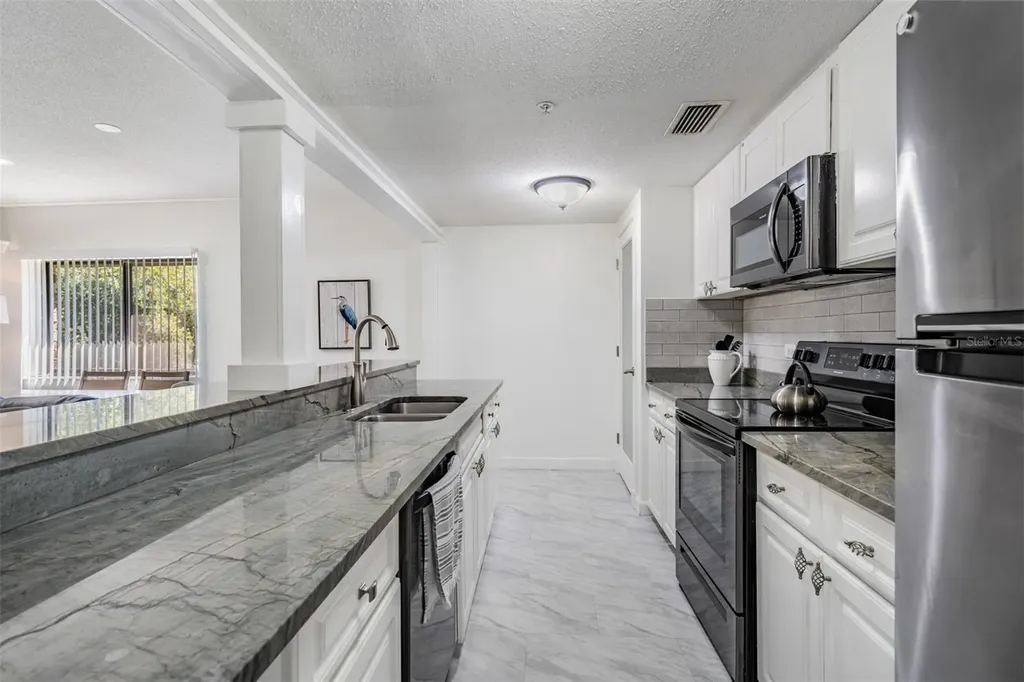 36750 Us Highway 19 N Palm Harbor FL 34683