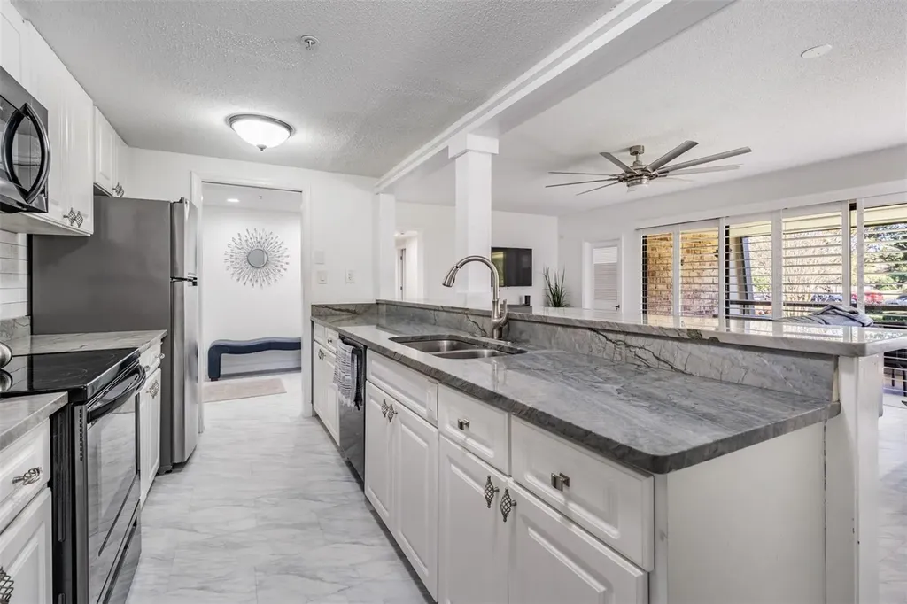 36750 Us Highway 19 N Palm Harbor FL 34683