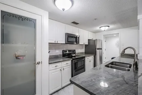 36750 Us Highway 19 N Palm Harbor FL 34683