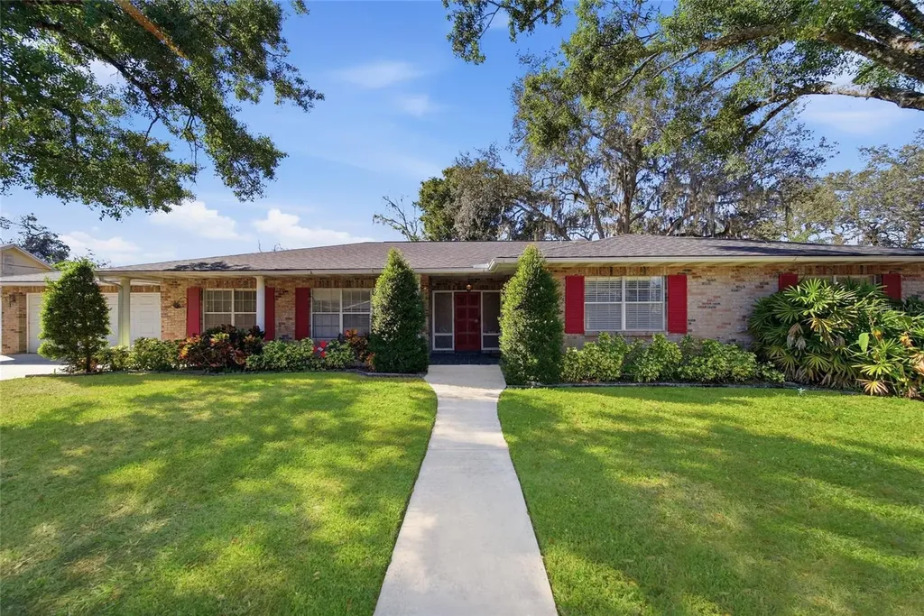 7010 Doreen Street Tampa FL 33617