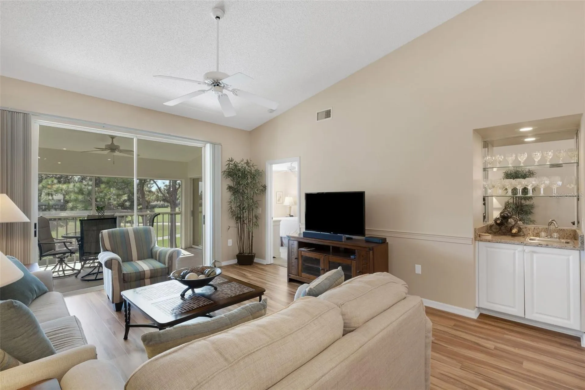 6908 Drewrys Bluff Bradenton FL 34203