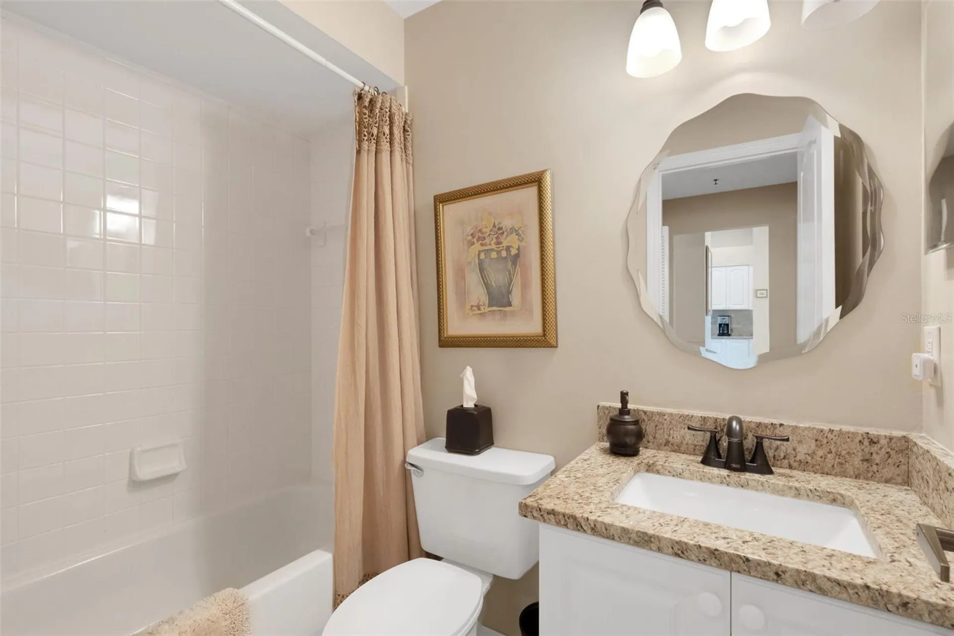 6908 Drewrys Bluff Bradenton FL 34203