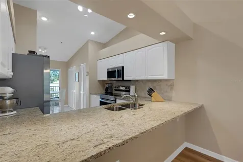 6908 Drewrys Bluff Bradenton FL 34203