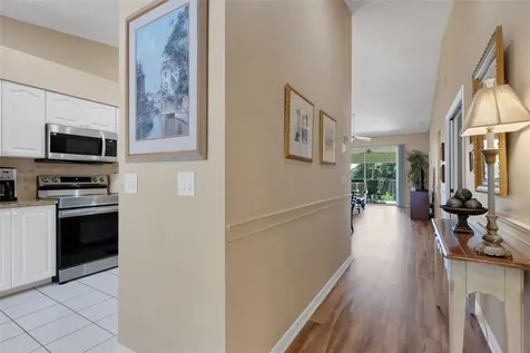 6908 Drewrys Bluff Bradenton FL 34203