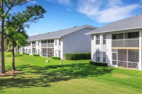 6908 Drewrys Bluff Bradenton FL 34203
