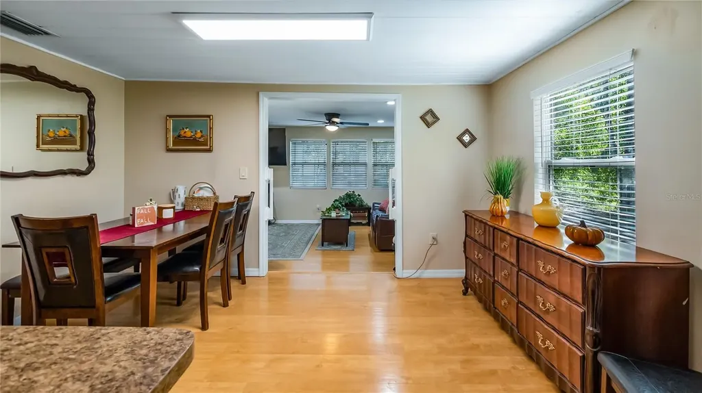 172 S Virginia Avenue Center Hill FL 33514