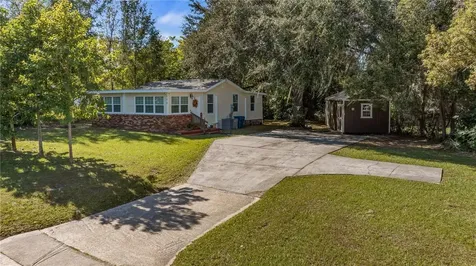 172 S Virginia Avenue Center Hill FL 33514