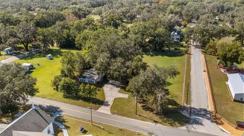 172 S Virginia Avenue Center Hill FL 33514