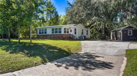 172 S Virginia Avenue Center Hill FL 33514