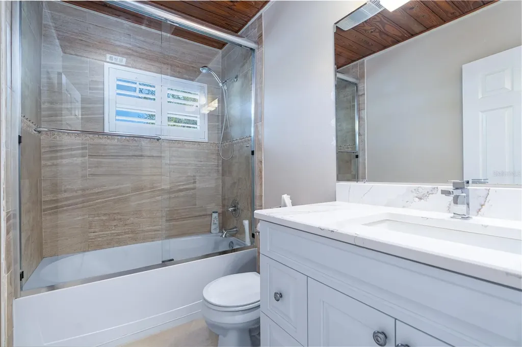 305 NE 1st Avenue Crystal River FL 34429