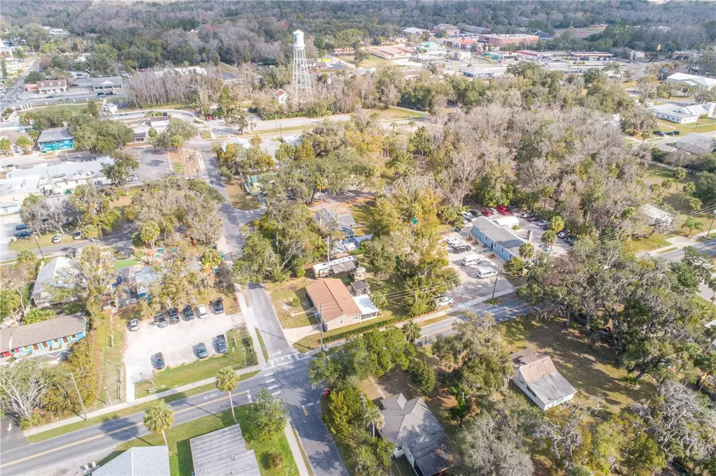 305 NE 1st Avenue Crystal River FL 34429