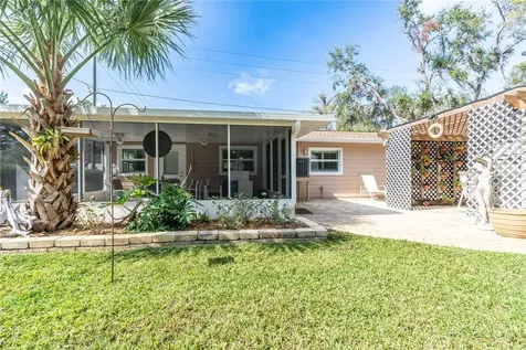 305 NE 1st Avenue Crystal River FL 34429