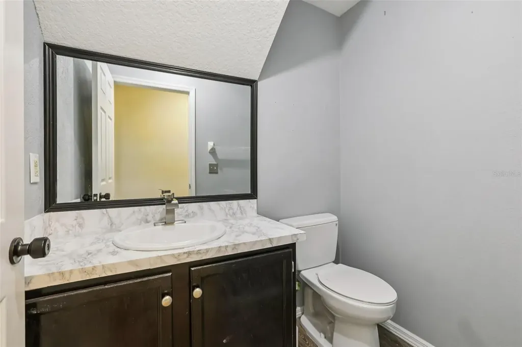 729 Kensington Lake Circle Brandon FL 33511