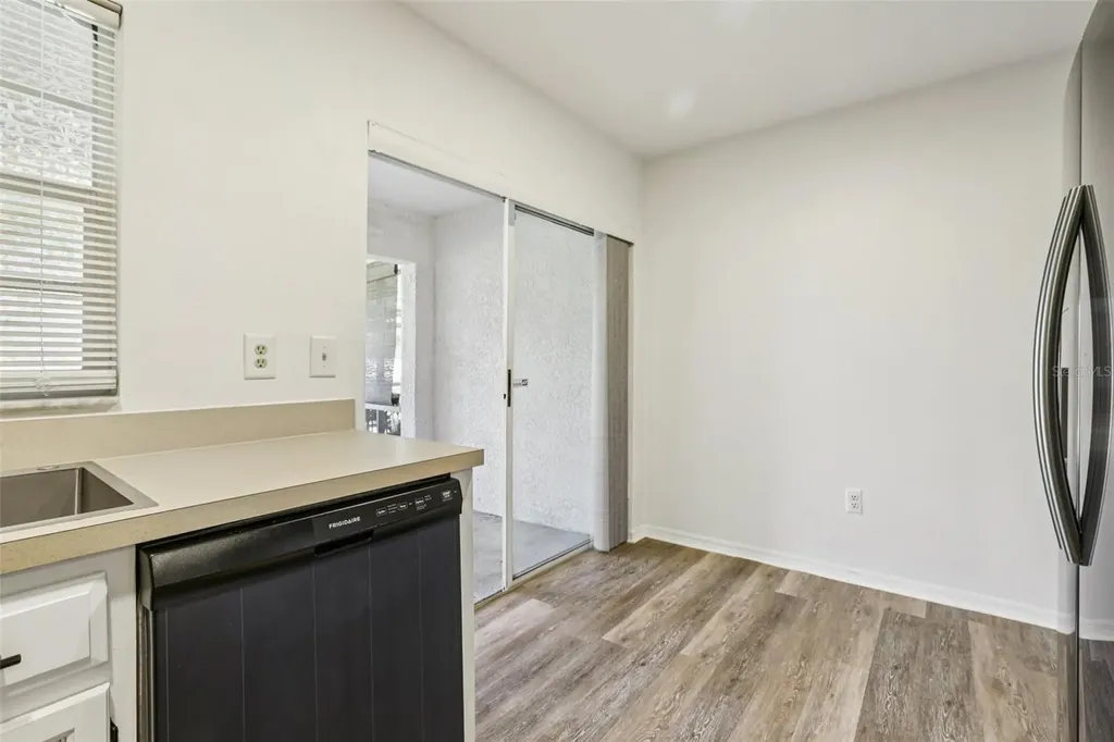 729 Kensington Lake Circle Brandon FL 33511