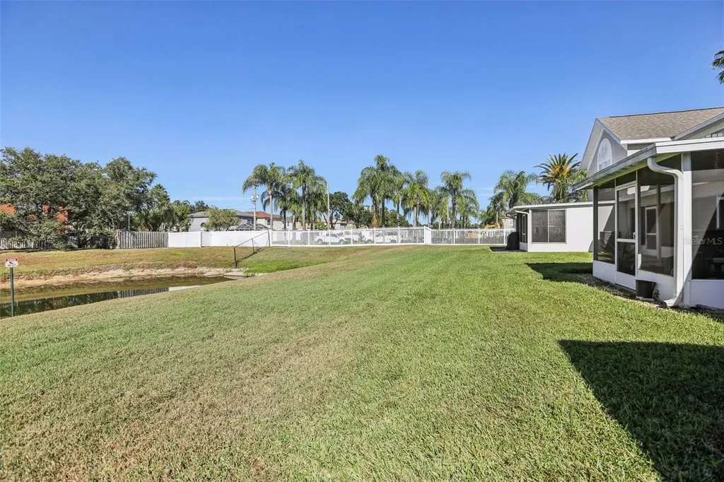 729 Kensington Lake Circle Brandon FL 33511
