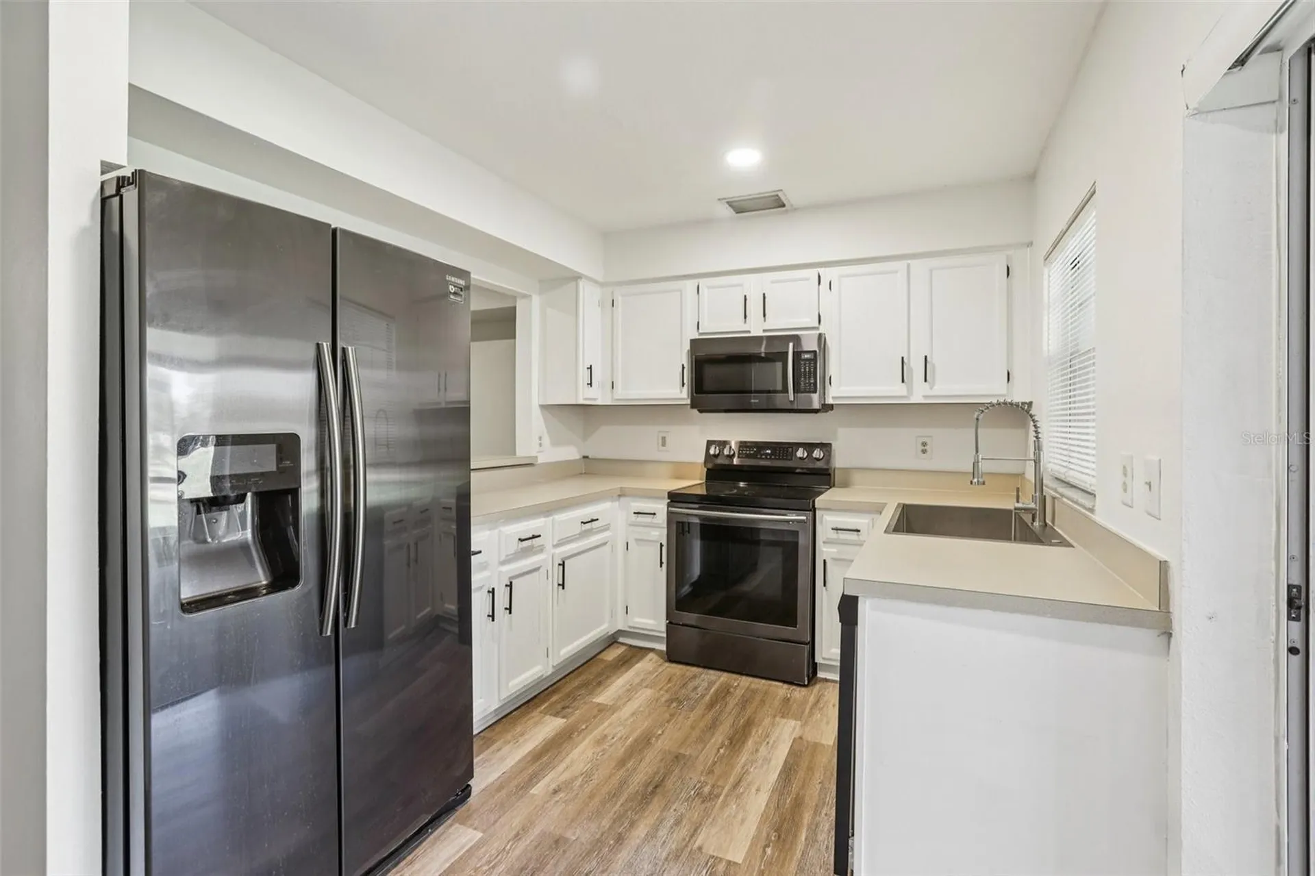 729 Kensington Lake Circle Brandon FL 33511