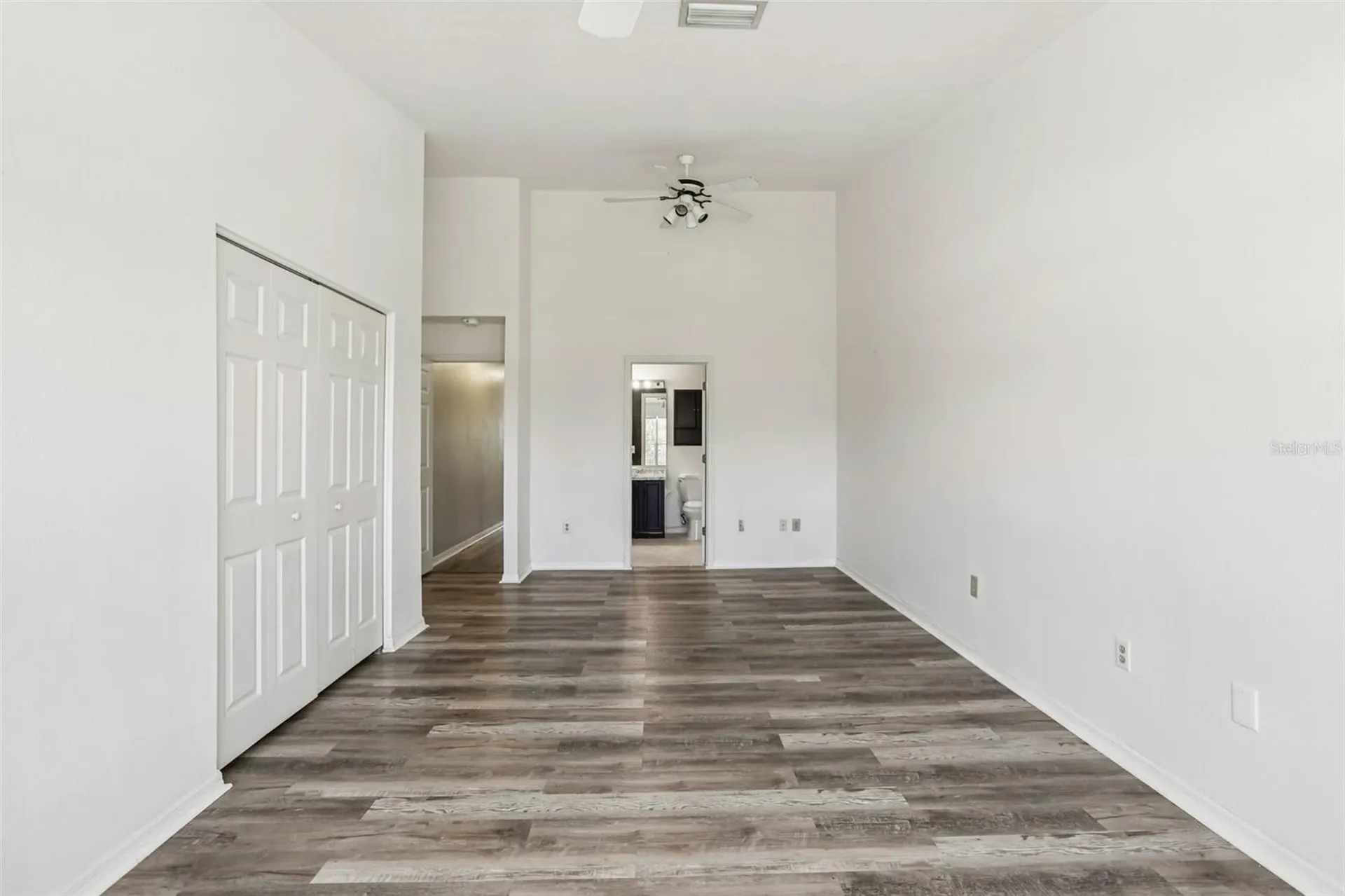 729 Kensington Lake Circle Brandon FL 33511