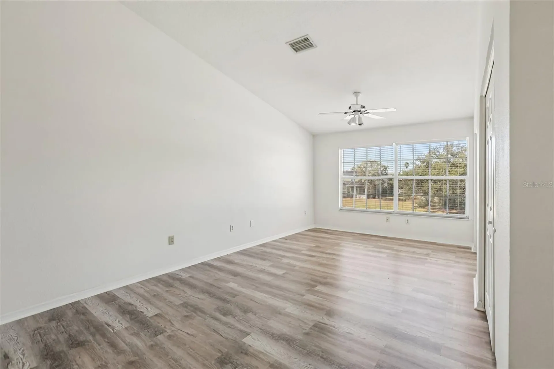 729 Kensington Lake Circle Brandon FL 33511