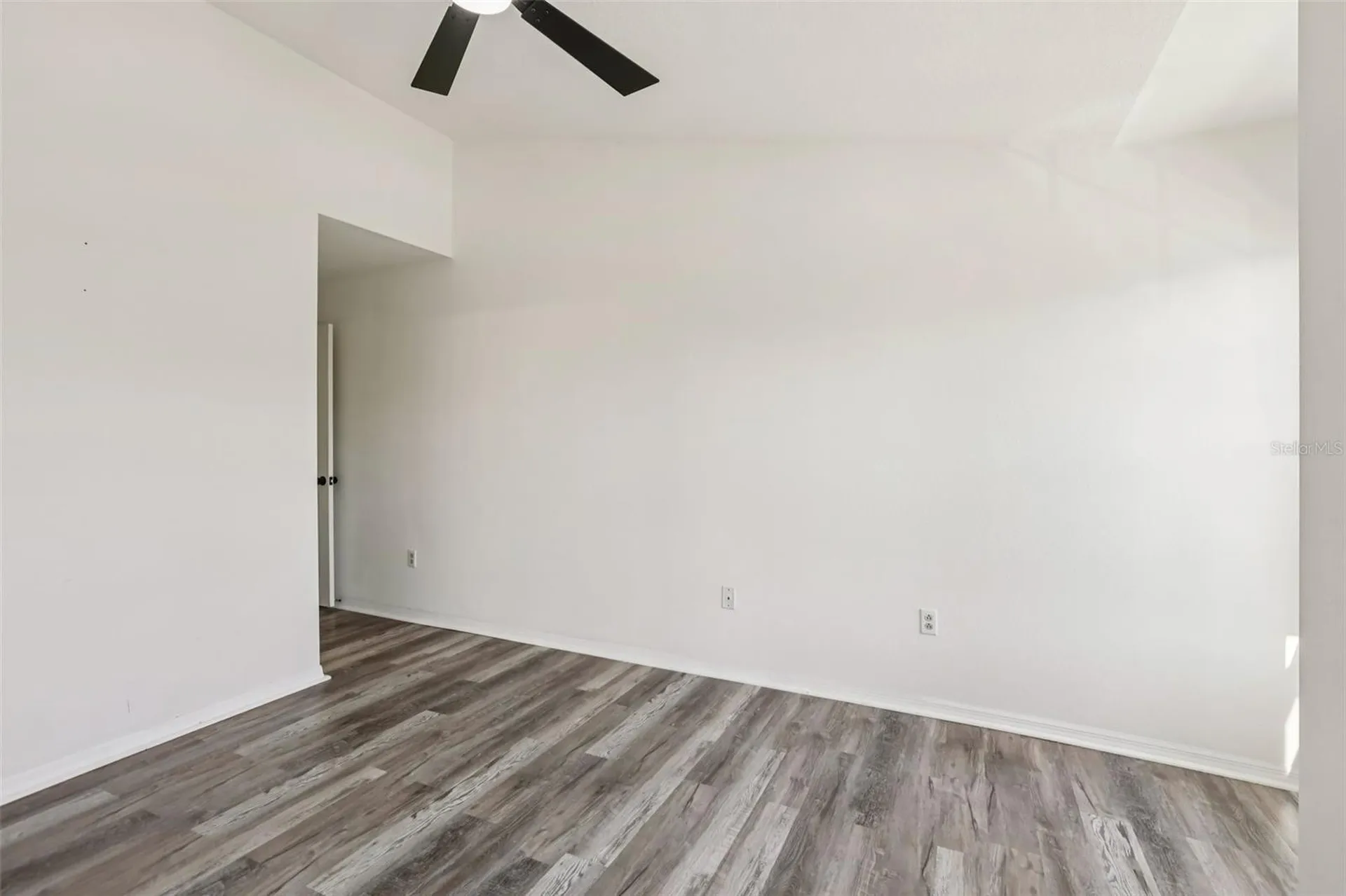 729 Kensington Lake Circle Brandon FL 33511