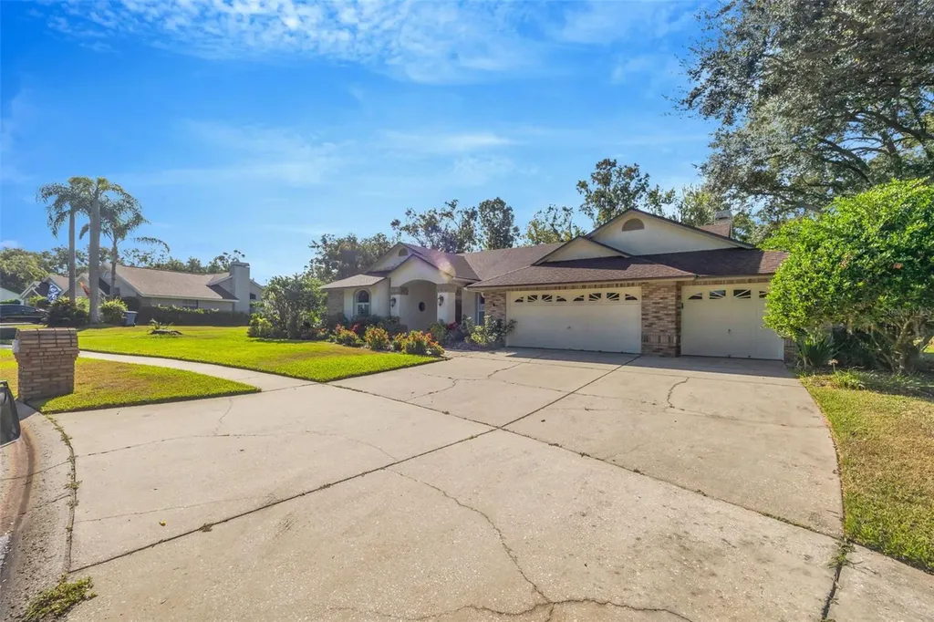 507 Surrey Lane Lutz FL 33549