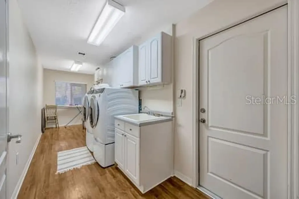 507 Surrey Lane Lutz FL 33549