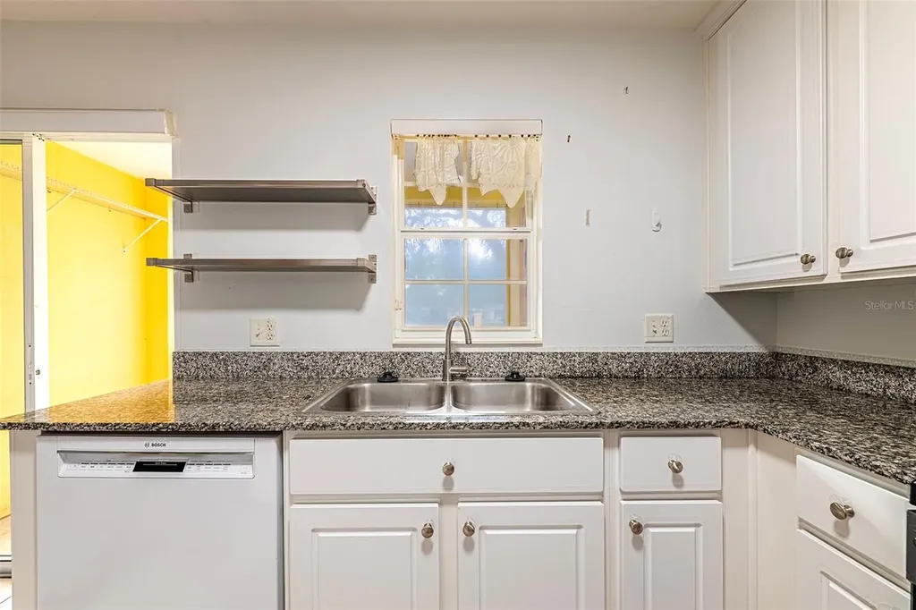 170 Coquina Bay Drive St Petersburg FL 33705