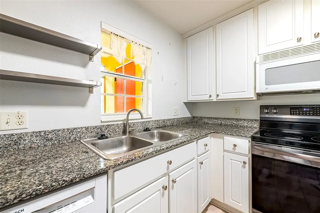 170 Coquina Bay Drive St Petersburg FL 33705