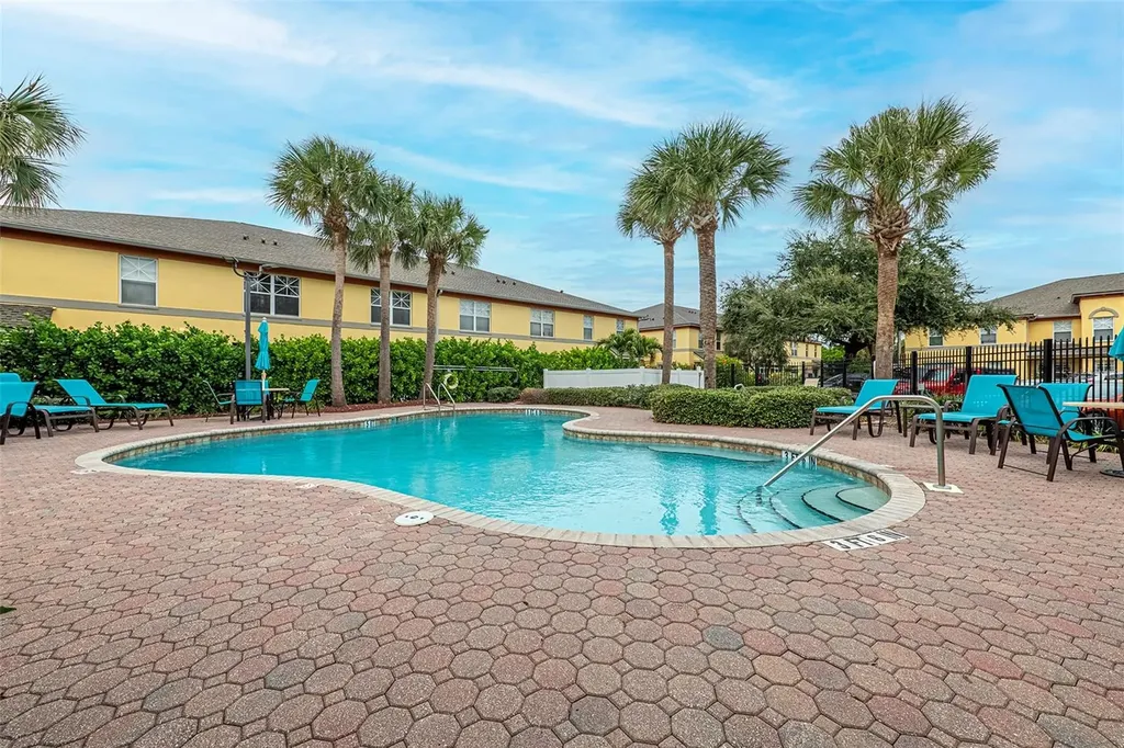 170 Coquina Bay Drive St Petersburg FL 33705