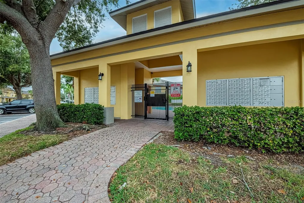 170 Coquina Bay Drive St Petersburg FL 33705