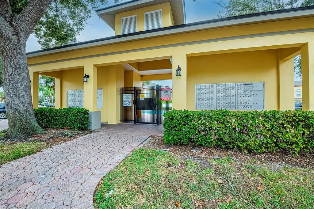 170 Coquina Bay Drive St Petersburg FL 33705