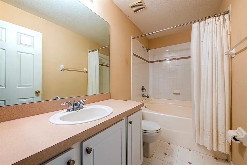 170 Coquina Bay Drive St Petersburg FL 33705