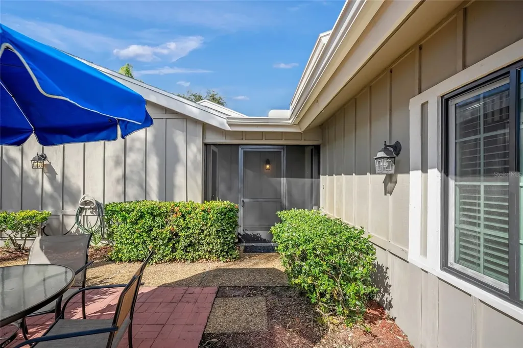 4555 Forest Wood Trail Sarasota FL 34241