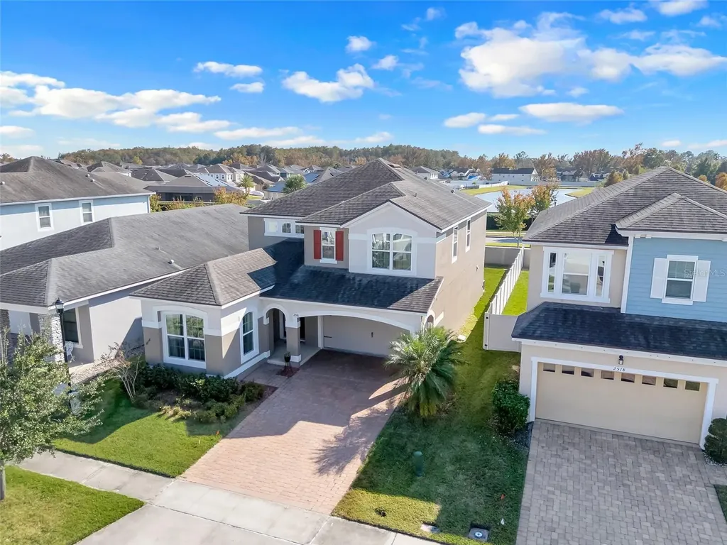 2516 Nouveau Way Kissimmee FL 34741